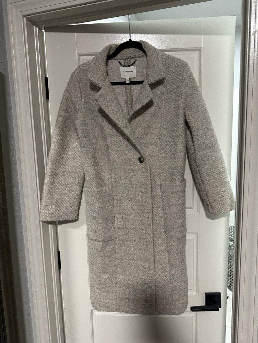 Banana Republic Light Cream/Gray Wool-Blend Single-Button Pea Coat